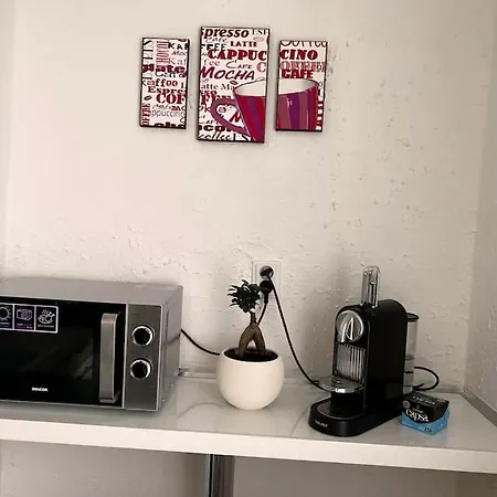 Apartment Bright And Comfy With Free Parking