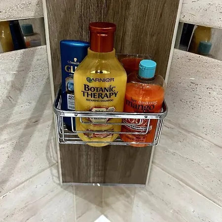 Bright And Comfy With Free Parking Apartmán Velke Kapusany